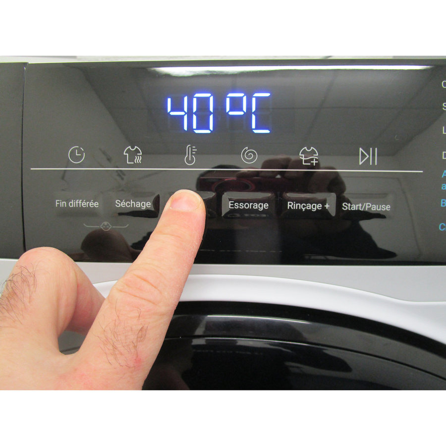 Haier HWD100-B14939-FR - Afficheur et touches d'options