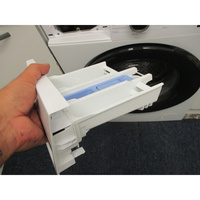 Beko BM14WFU39410 - Retrait du bac à produit
