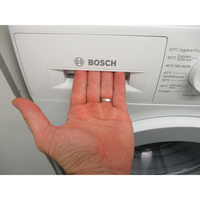Bosch WAJ24037FR - Ouverture du tiroir à détergents