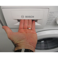 Bosch WAN24208FF - Ouverture du tiroir à détergents