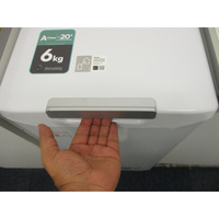 Candy TCAS266TM8-FR - Ouverture de la porte principale