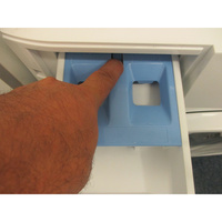 Indesit IMA864MYTIMEFR - Bouton de retrait du bac à produits