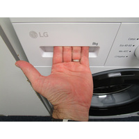 LG F84N15WHS - Ouverture du tiroir à détergents