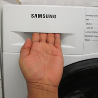 Samsung WW90TA026AE - Ouverture du tiroir à détergents