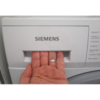 Siemens WM12N209FF - Ouverture du tiroir à détergents