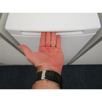 Whirlpool TDLR6268FR - Poignée d'ouverture de la porte