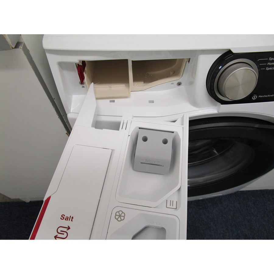 AEG LFR95A116SW - Retrait du bac à produit