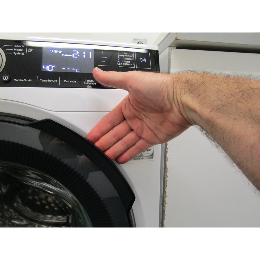 AEG LFR95A116SW - Poignée d'ouverture du hublot