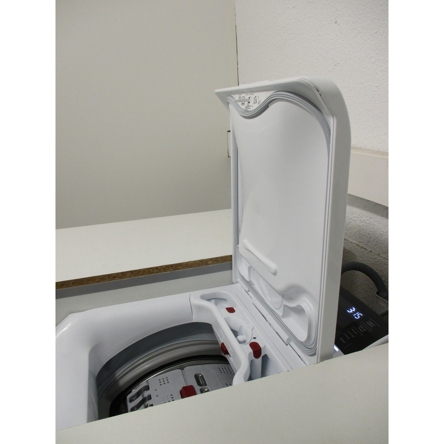 AEG LTR7C6151A - Angle d'ouverture de la porte