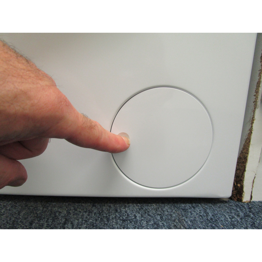 Beko BM3WFT410451C - Ouverture de la trappe du filtre de vidange