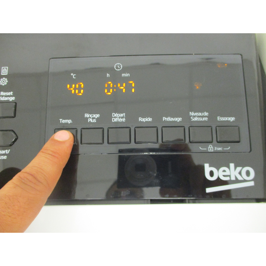 Beko BTL1WFP10652FR - Touches d'options