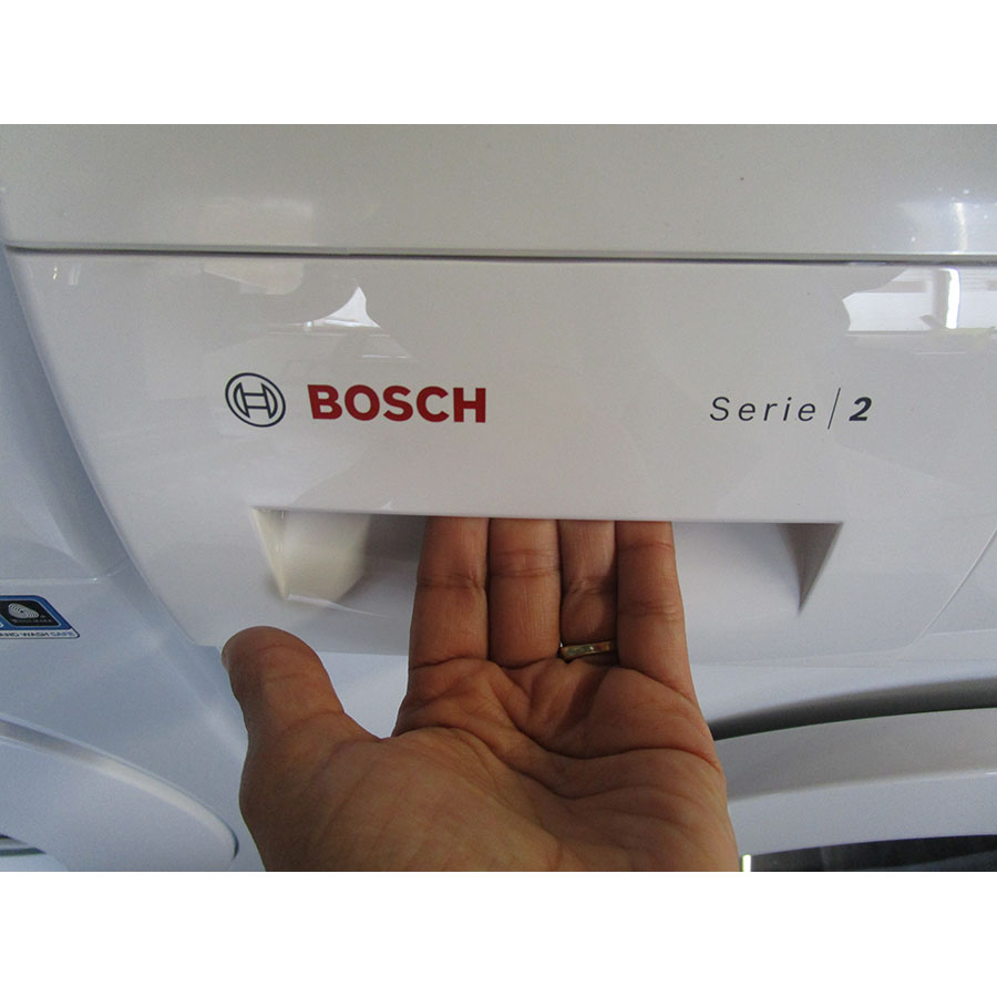 Bosch WAE28217FF Série 2 - Ouverture du tiroir à détergents