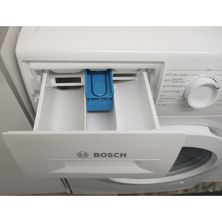 Bosch WAJ28057FF - Bouchon du filtre de vidange