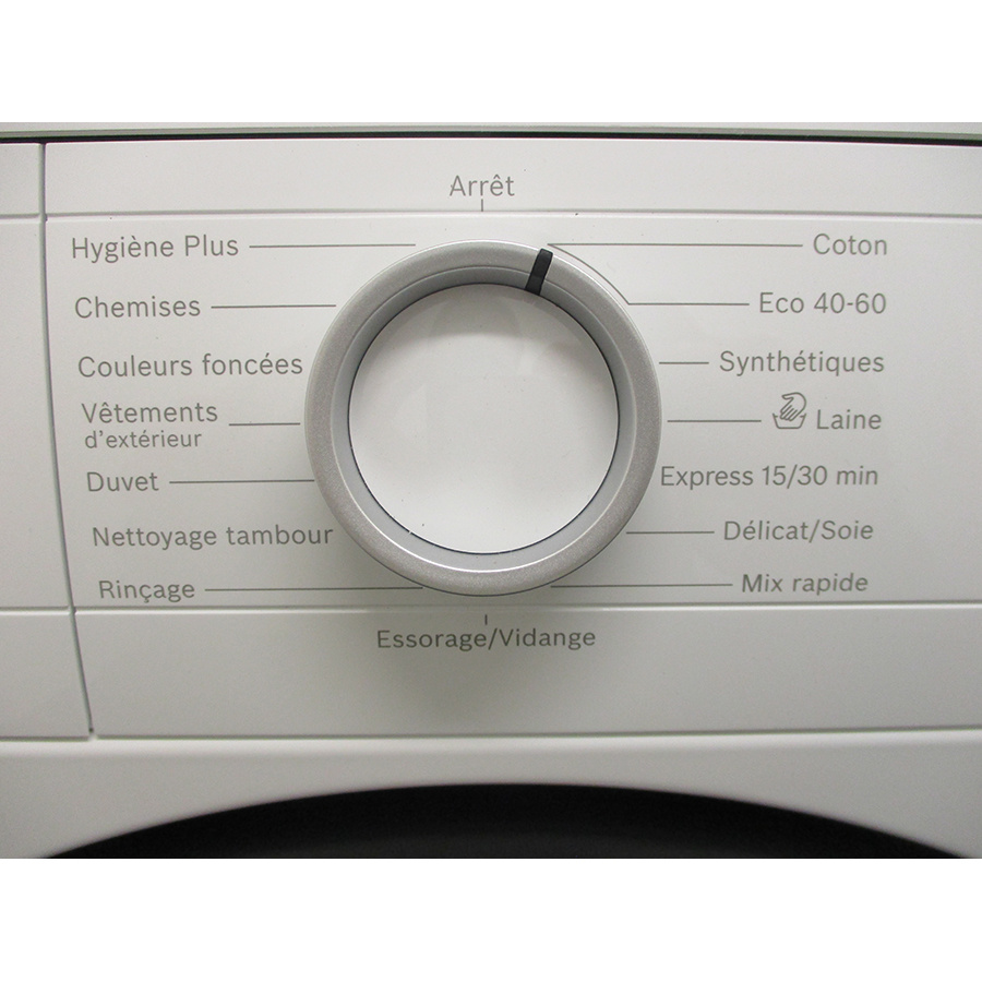 Bosch WUU28T19FF - Ouverture de la trappe du filtre de vidange