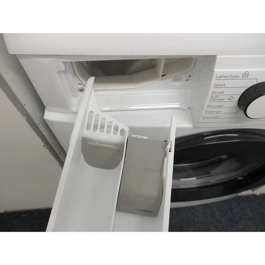 Electrolux EW2F7814FA - Retrait du bac à produit