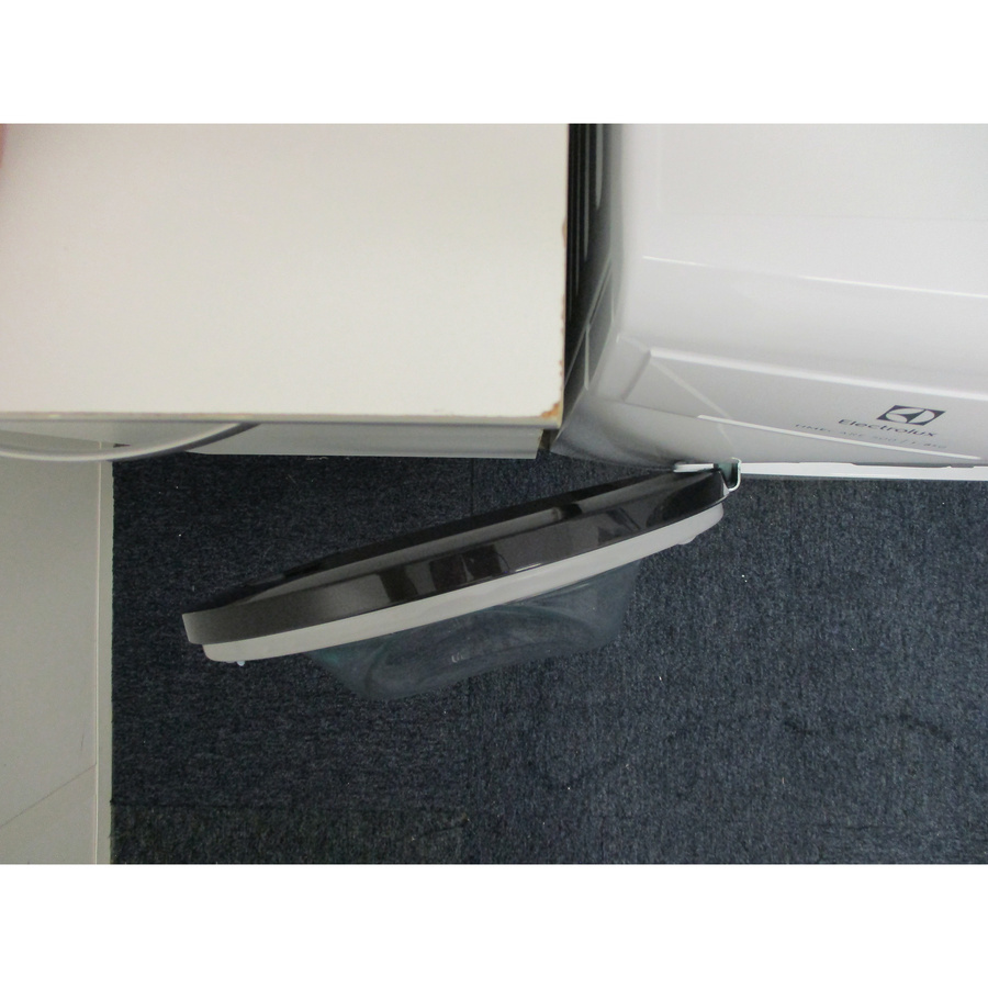 Electrolux EW2F7814FA - Angle d'ouverture de la porte