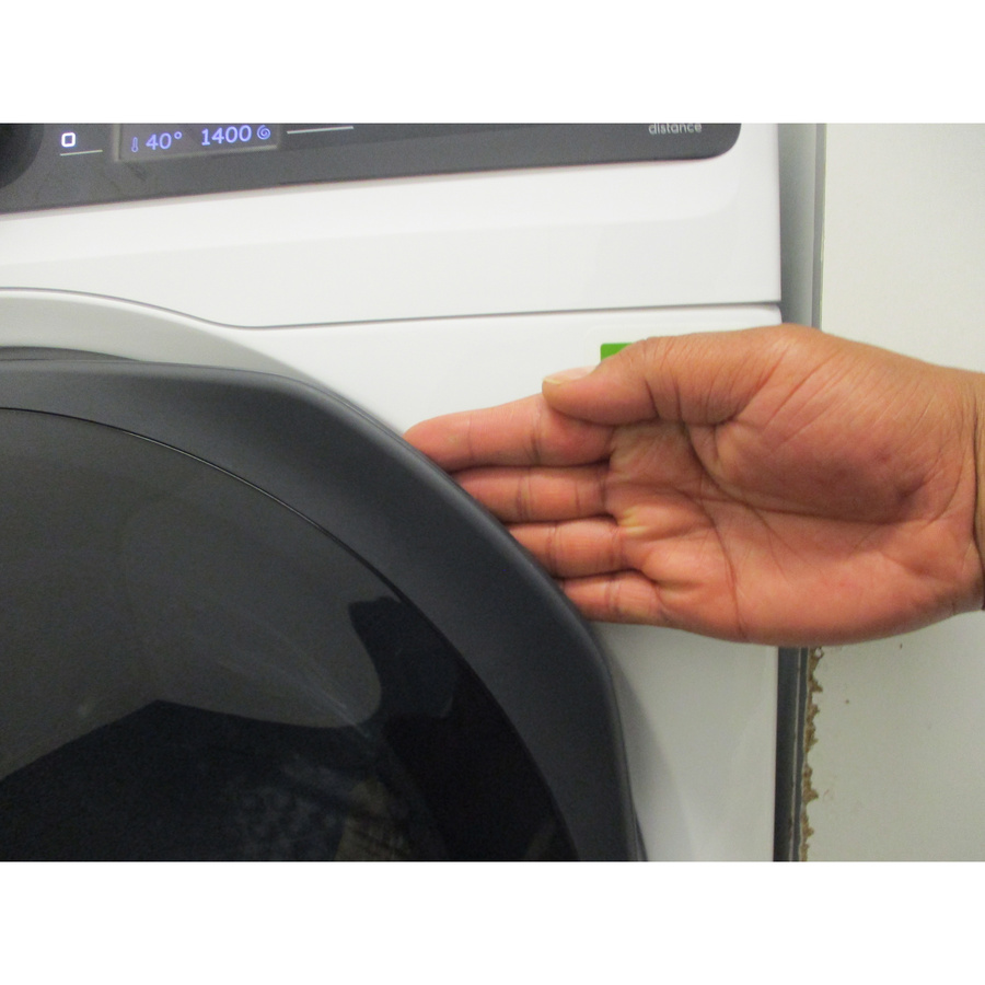 Electrolux EW9FI71014FC - Poignée d'ouverture du hublot