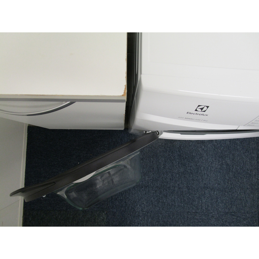 Electrolux EWFI6194O2DA - Angle d'ouverture de la porte