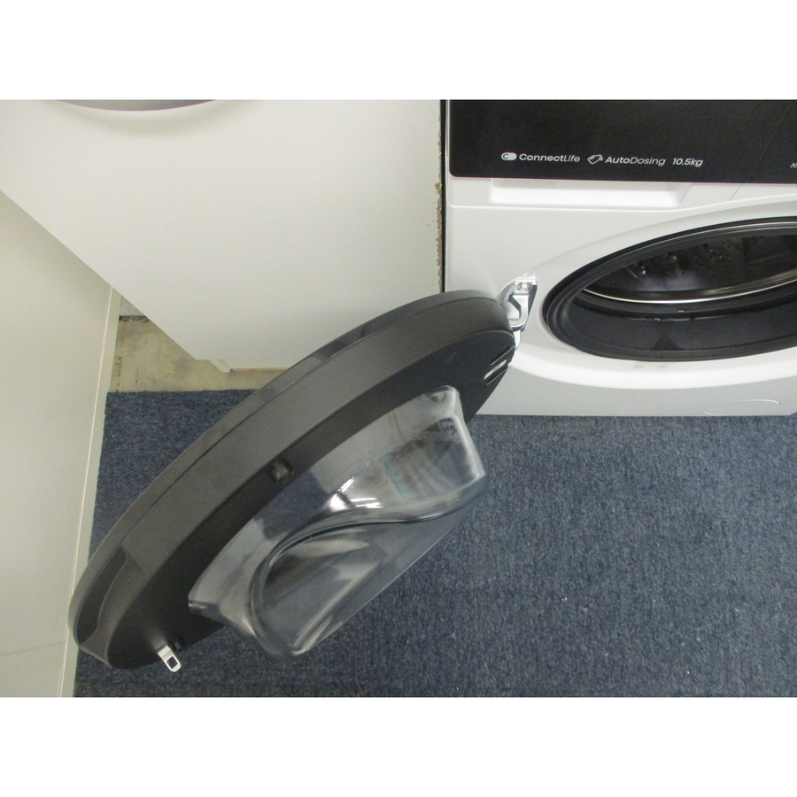 Hisense WF3S1045BW3 - Angle d'ouverture de la porte