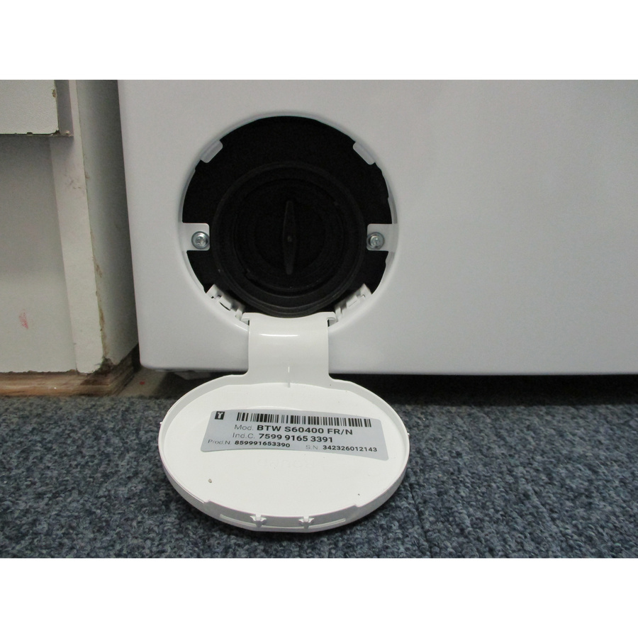 Indesit BTWS60400FR/N - Bouchon du filtre de vidange