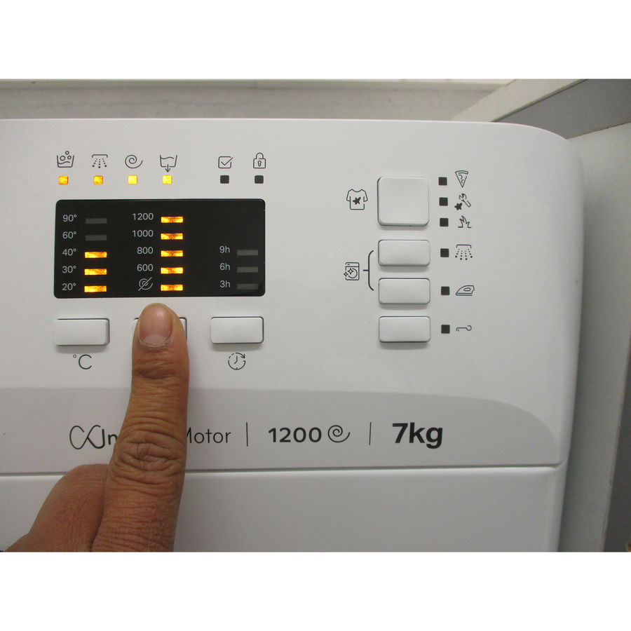 Indesit MTWA71296WFR - Touches d'options