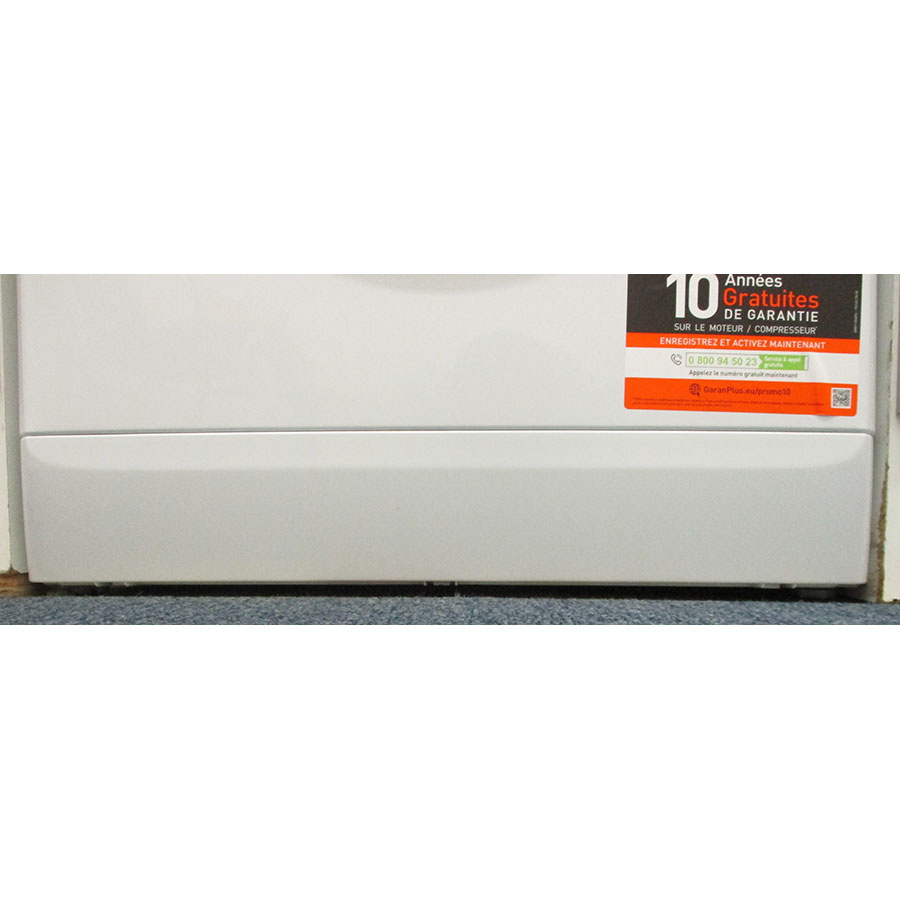 Indesit MTWED91483WKFR - Bouton de retrait du bac à produits