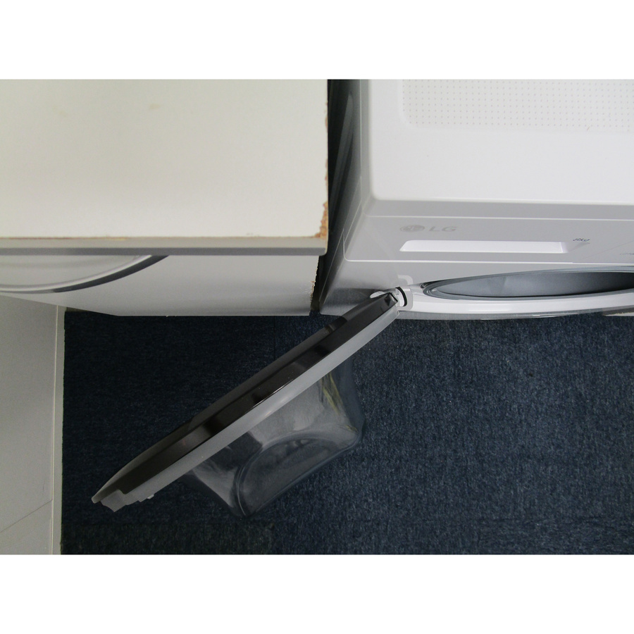 LG F84N15WHS - Angle d'ouverture de la porte