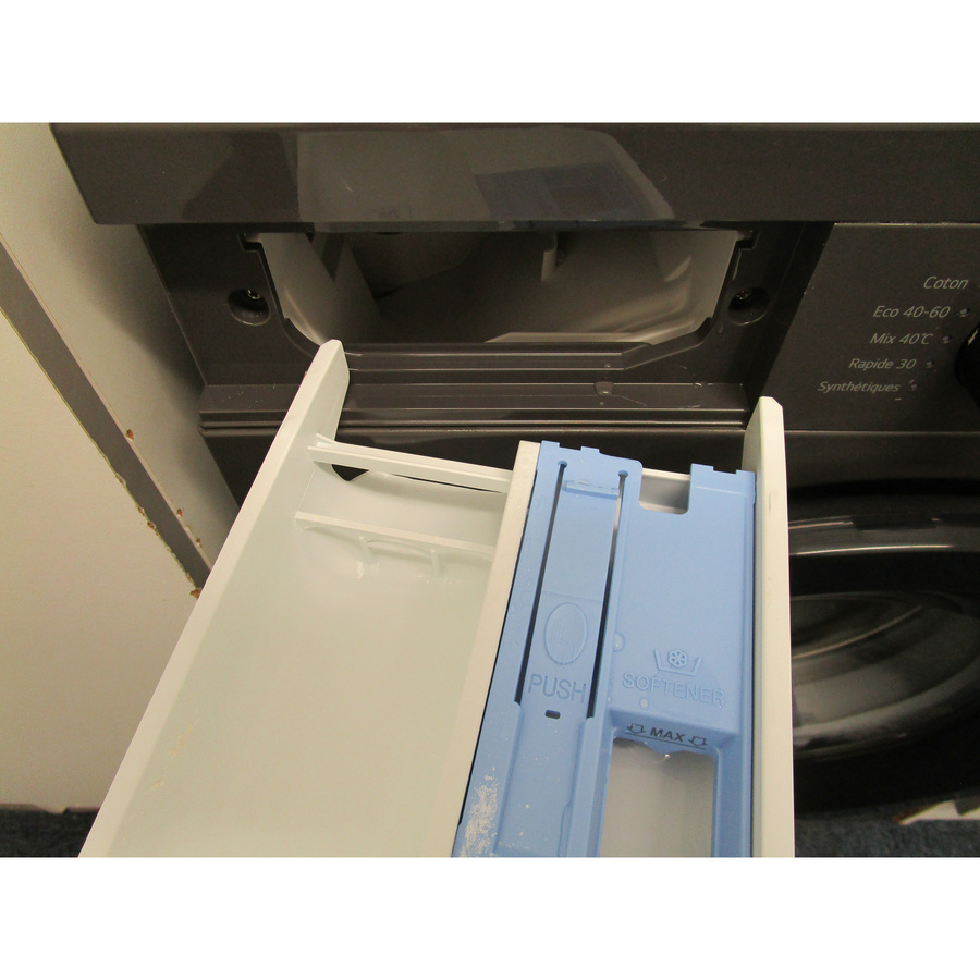 LG F94B15MBS - Retrait du bac à produit