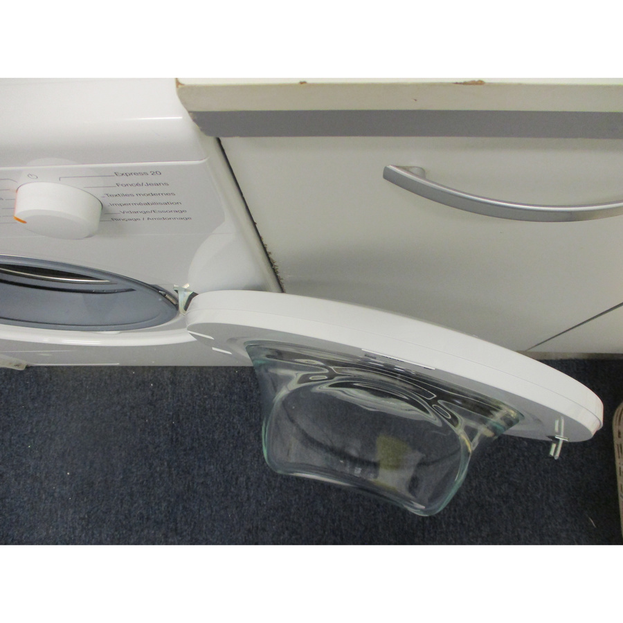 Miele WCA 120 WCS - Angle d'ouverture de la porte