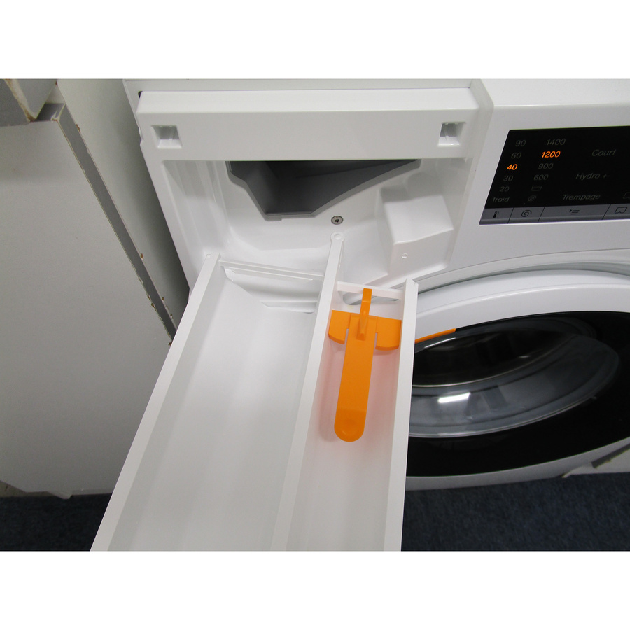 Miele WWA120WCS - Retrait du bac à produit