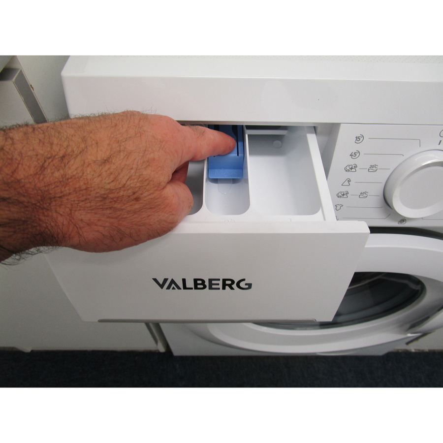 Valberg (Electro Dépôt) WF 612 D W566C - Bouton de retrait du bac à produits