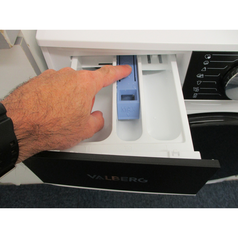 Valberg (Electro Dépôt) WF 714 A W566C - Bouton de retrait du bac à produits