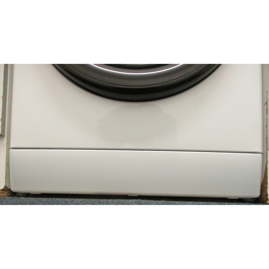 Whirlpool FFBB9489BVFR - Plinthe masquant le filtre de vidange