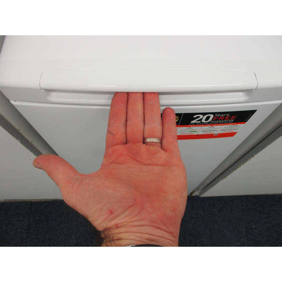 Whirlpool TDLRB65332BSFR/N - Poignée d'ouverture de la porte