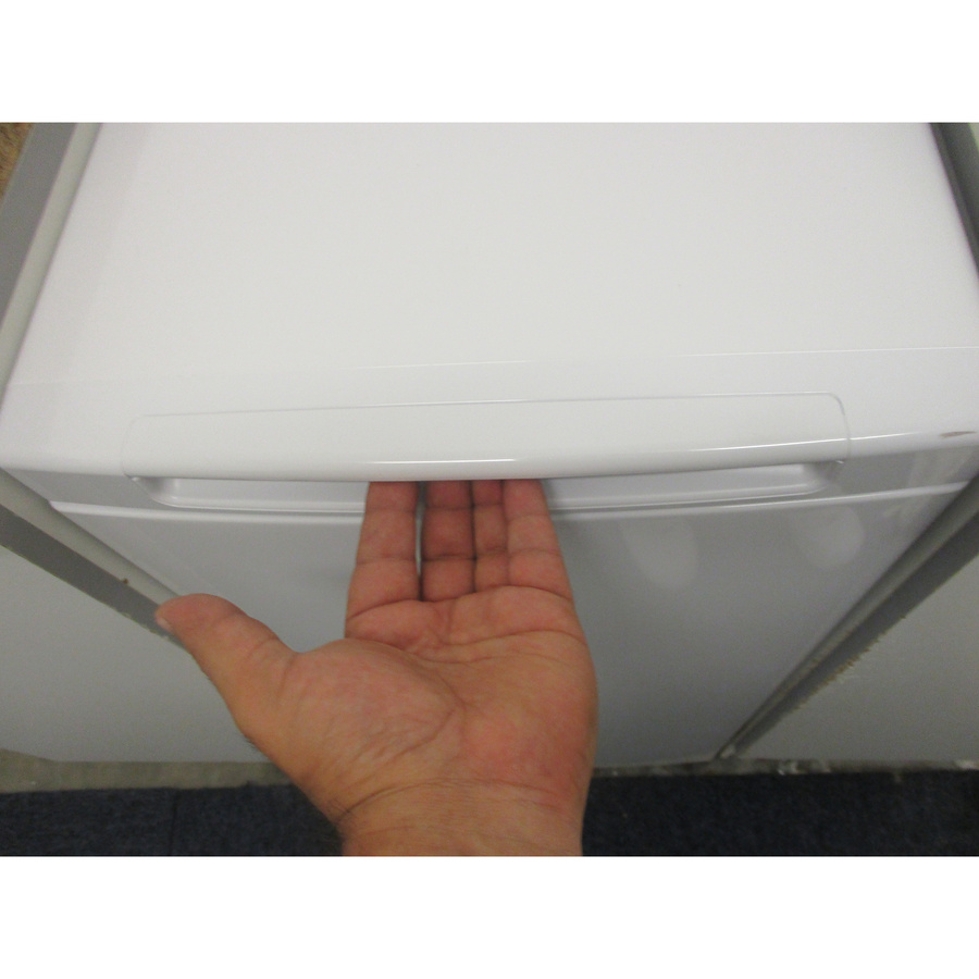 Whirlpool TDLRB65342BSFR - Ouverture de la porte principale