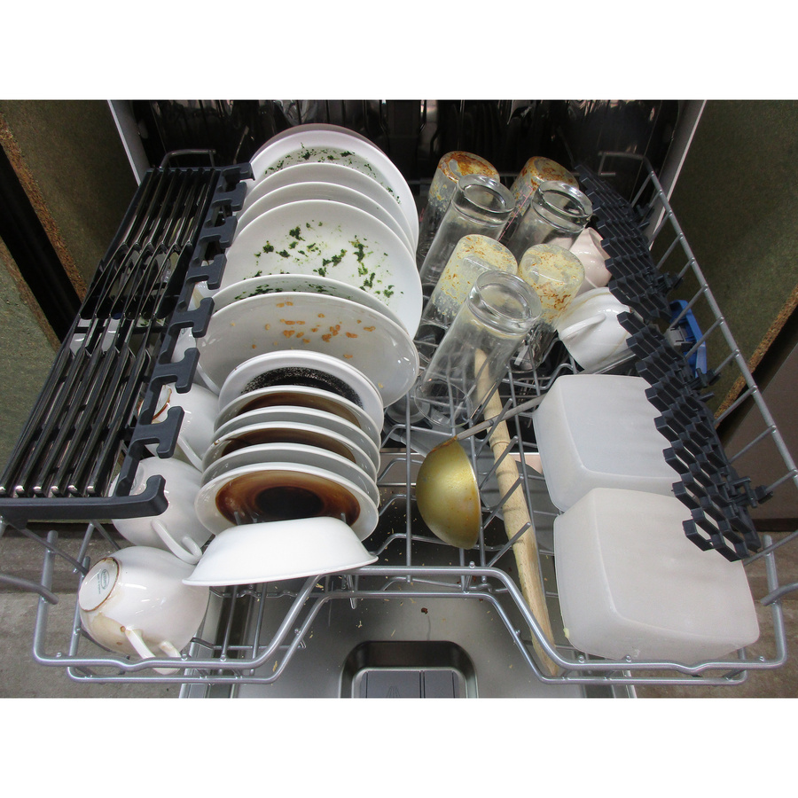 Beko BDFN15D431W - Rangement panier supérieur