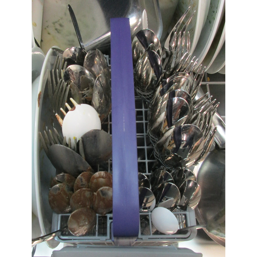 Beko BDFN26440WC - Panier à couverts