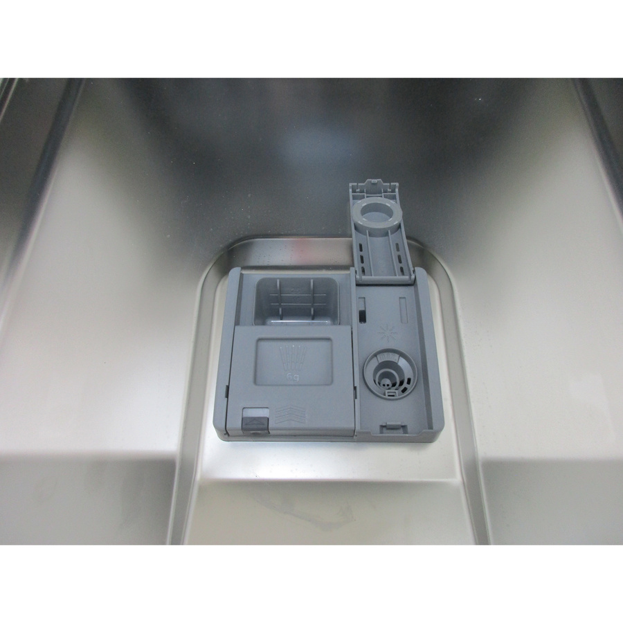 Beko BDIN28470C - Compartiment à produits