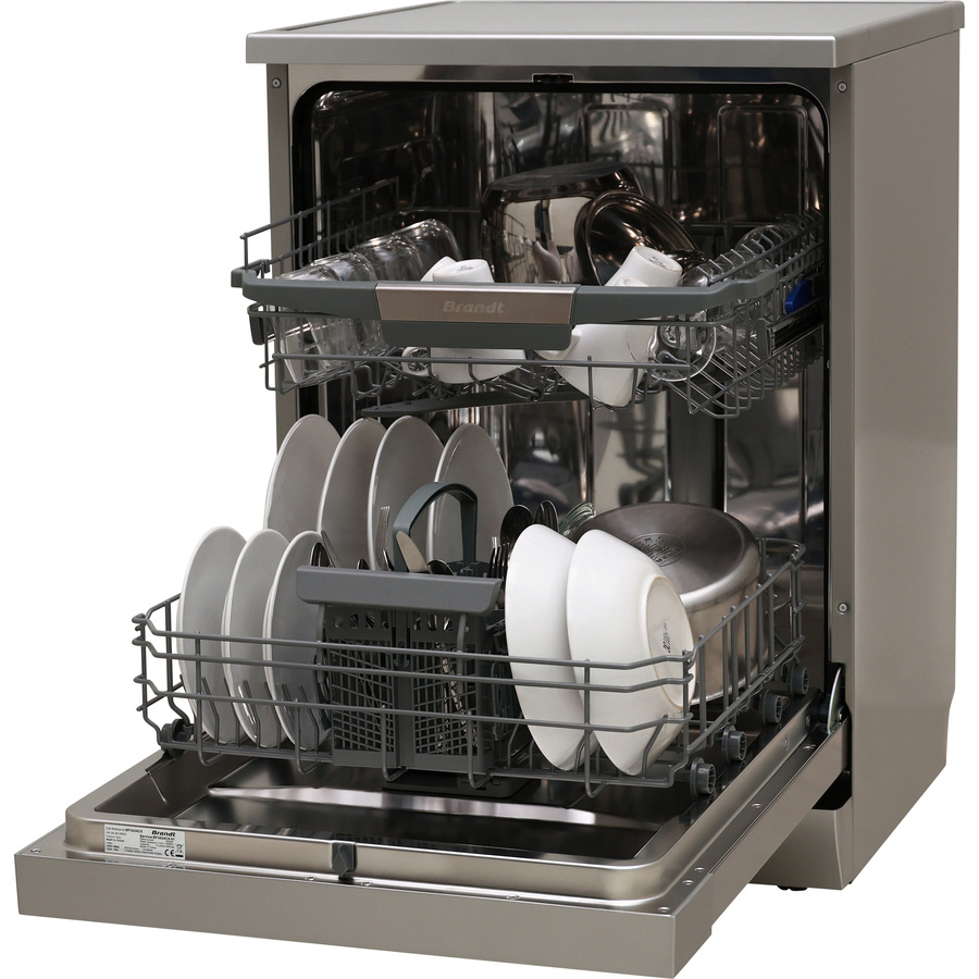 Brandt BF3424CX - Vue de 3/4, porte ouverte