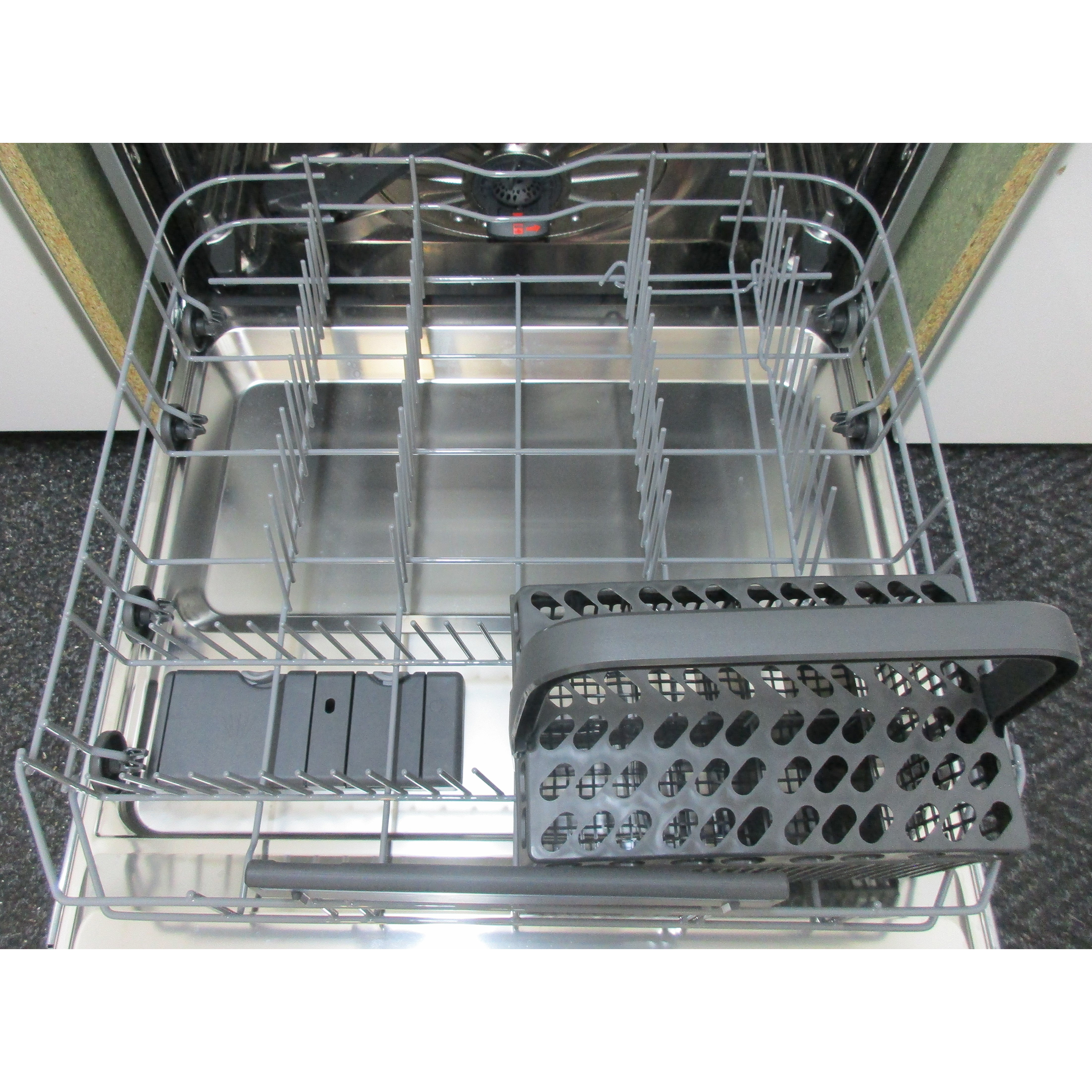 Electrolux EEA47201IX - Tiroir inférieur