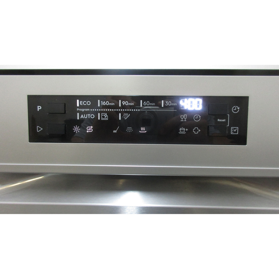 Electrolux ESM48400SX - Affichage digital