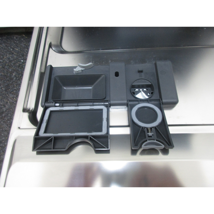 Electrolux ESM48400SX - Compartiment à produits