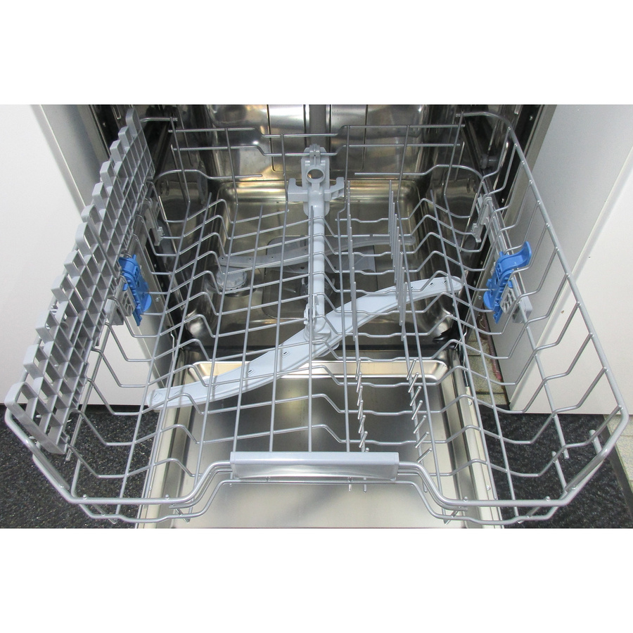 Indesit D2FHD624AS - Panier supérieur