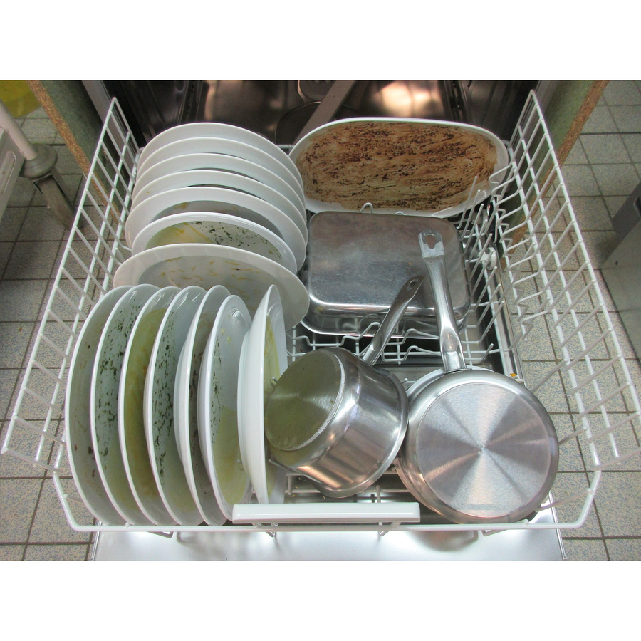 Miele G5152SCVI - Rangement panier inférieur