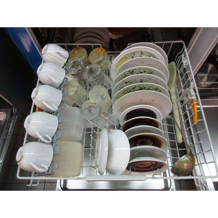 Miele G5412SC - Rangement panier supérieur