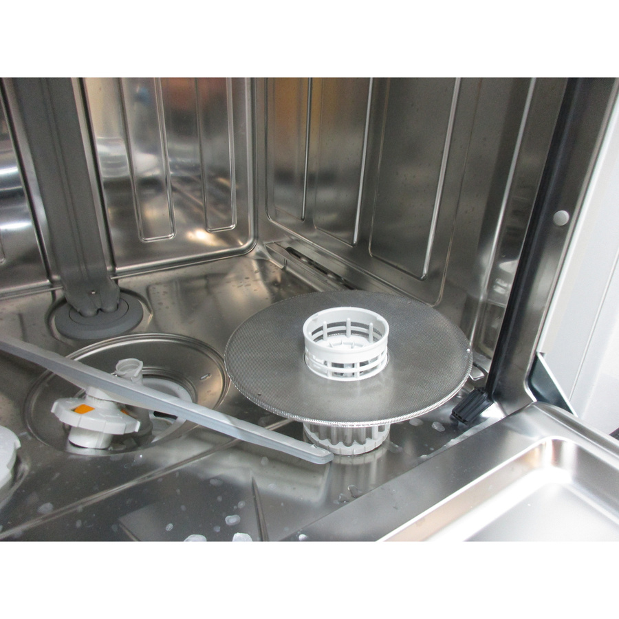 Miele G5412SC - Réservoir à sel et retrait du filtre