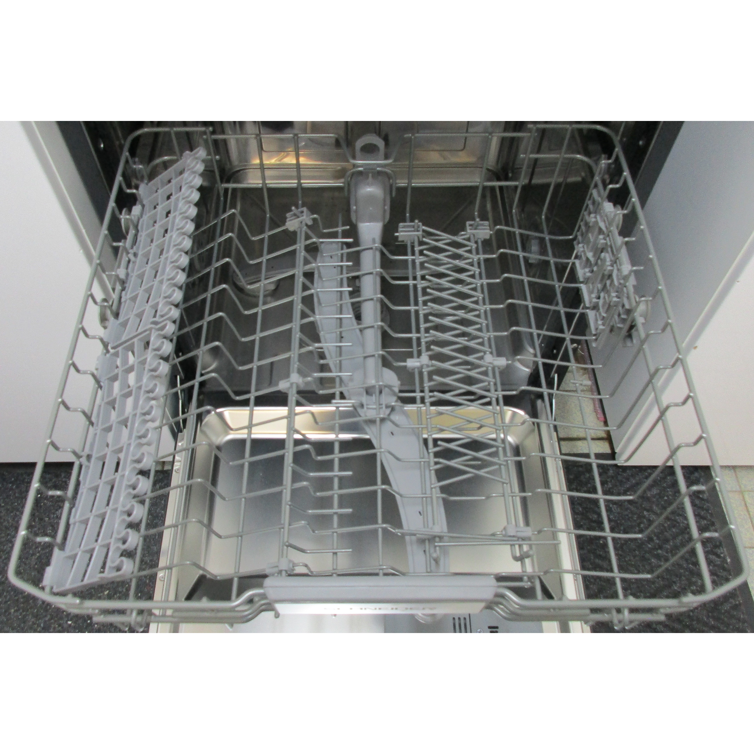 Schneider SCDW1542IDBM - Tiroir supérieur