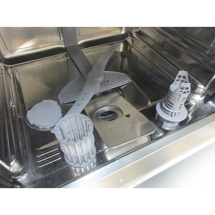 Siemens SN95EX11CE - Réservoir à sel et retrait du filtre