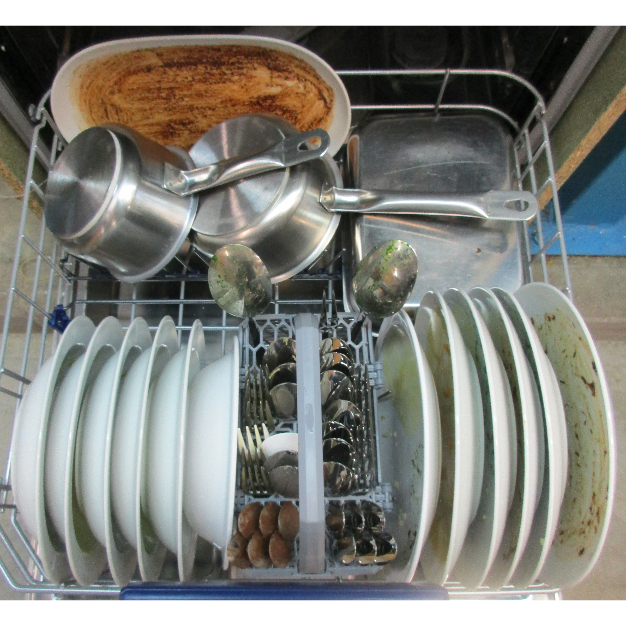 Smeg STL252CH - Rangement panier inférieur