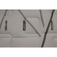 Dunlopillo Romance - Test d'inflammabilité : trois cigarettes sont allumées et placées sur le matelas